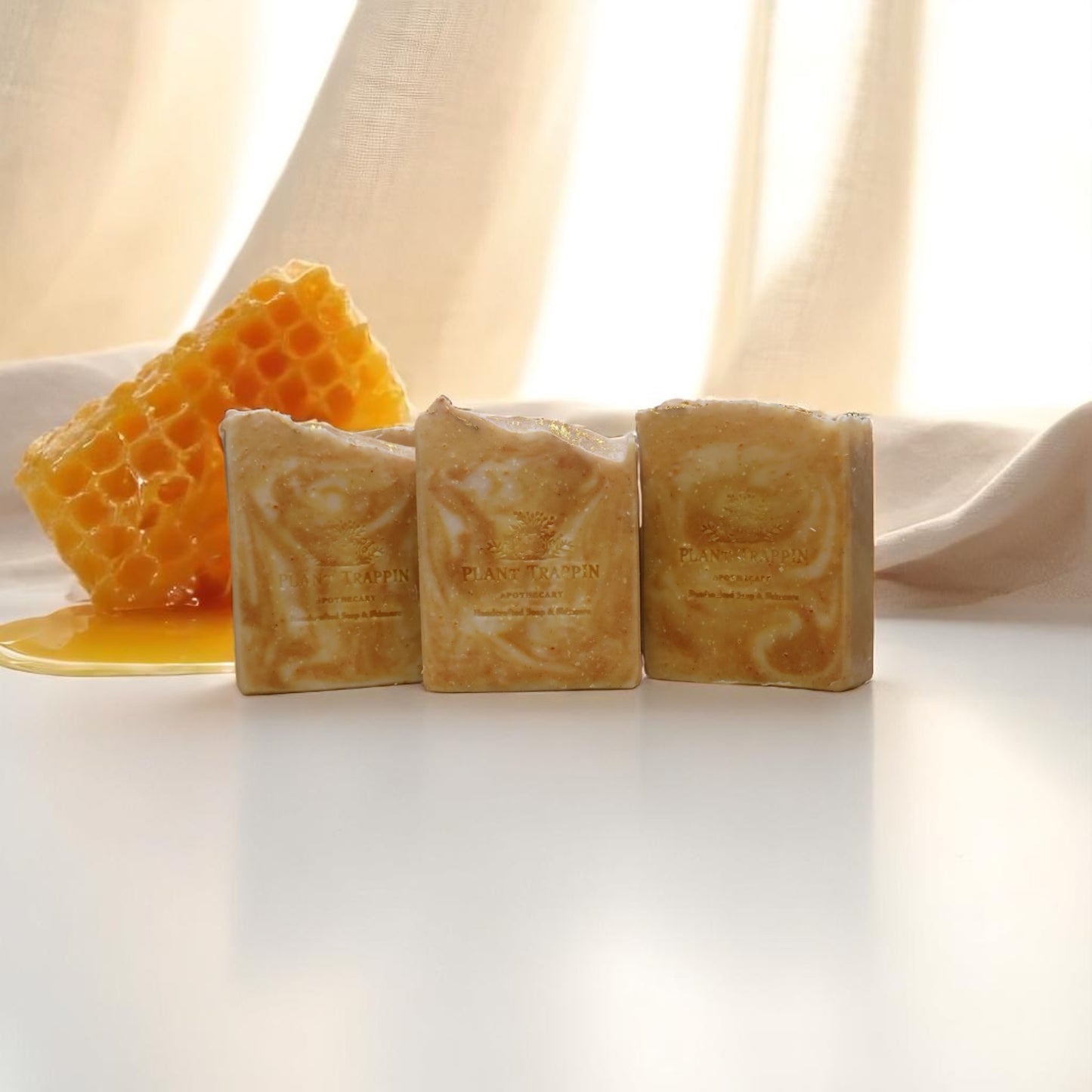 Honey ( Got Me Hooked On You ) | Raw honey hydration